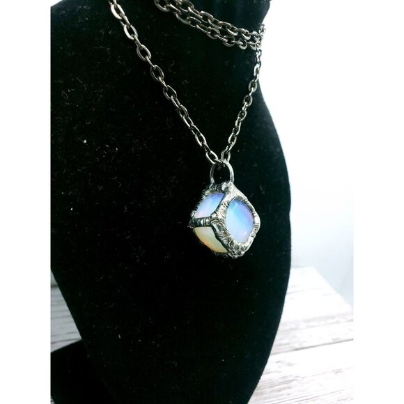 Opalite cube crystal necklace handmade ooak jewelry - Picture 5 of 12